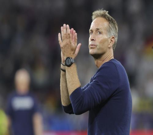 陈戌源杜兆,才领队挺进,前线提振士,鸿发彩票,互动竞猜平台,在线娱乐,预测挑战,鸿发彩票APP下载