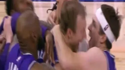 生化危机8克里斯超越Resident Evil Requie